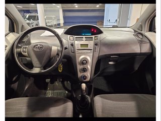 TOYOTA Yaris 5p 1.0 sol