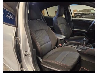 FORD Focus 1.0t ecoboost h st-line x 125cv