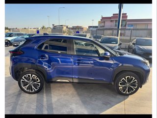 TOYOTA Yaris cross 1.5h lounge fwd 116cv e-cvt