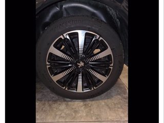 PEUGEOT 208 5p 1.2 puretech signature s&s 82cv