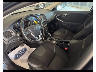 VOLVO V40 2.0 d2 business plus geartronic my19