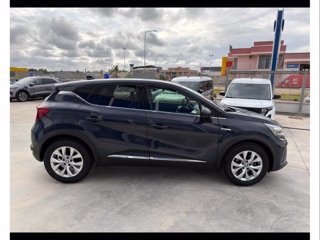 RENAULT Captur 1.6 e-tech hybrid zen 145cv auto
