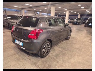 SUZUKI Swift 1.2h top 2wd