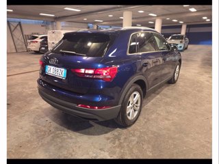 AUDI Q3 35 2.0 tdi business s-tronic