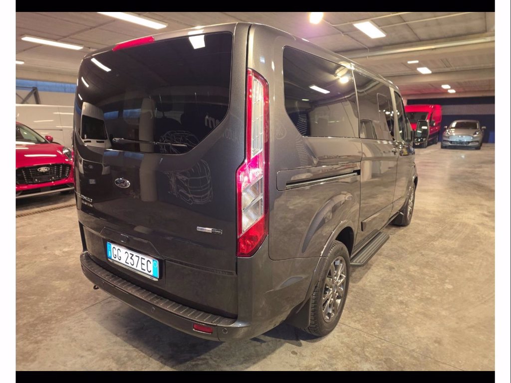 FORD Tourneo custom 320 2.0 tdci mhev 130cv titanium l1h1 e6.2