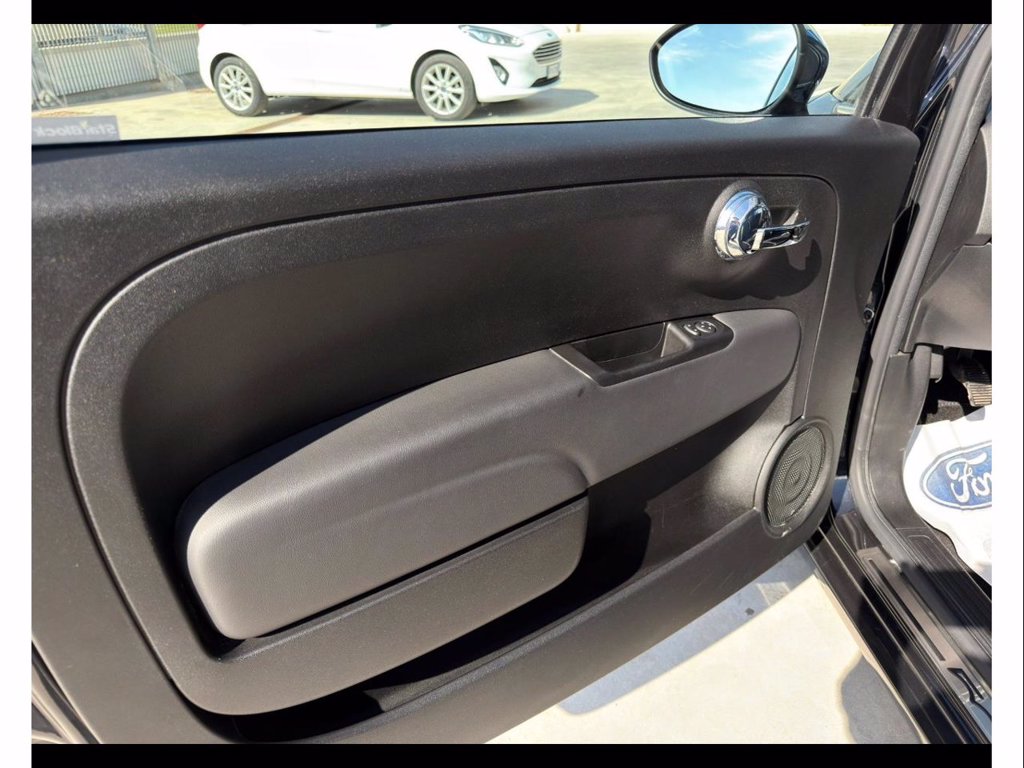 FIAT 500c 1.0 hybrid connect 70cv