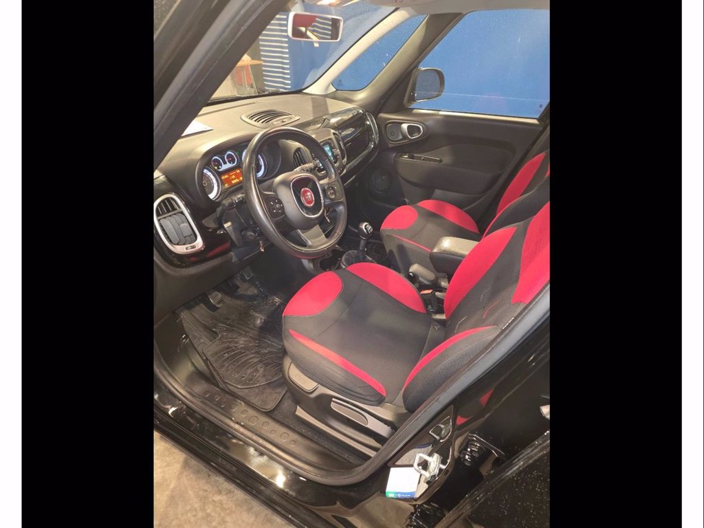 FIAT 500l living 1.3 mjt pop star 95cv