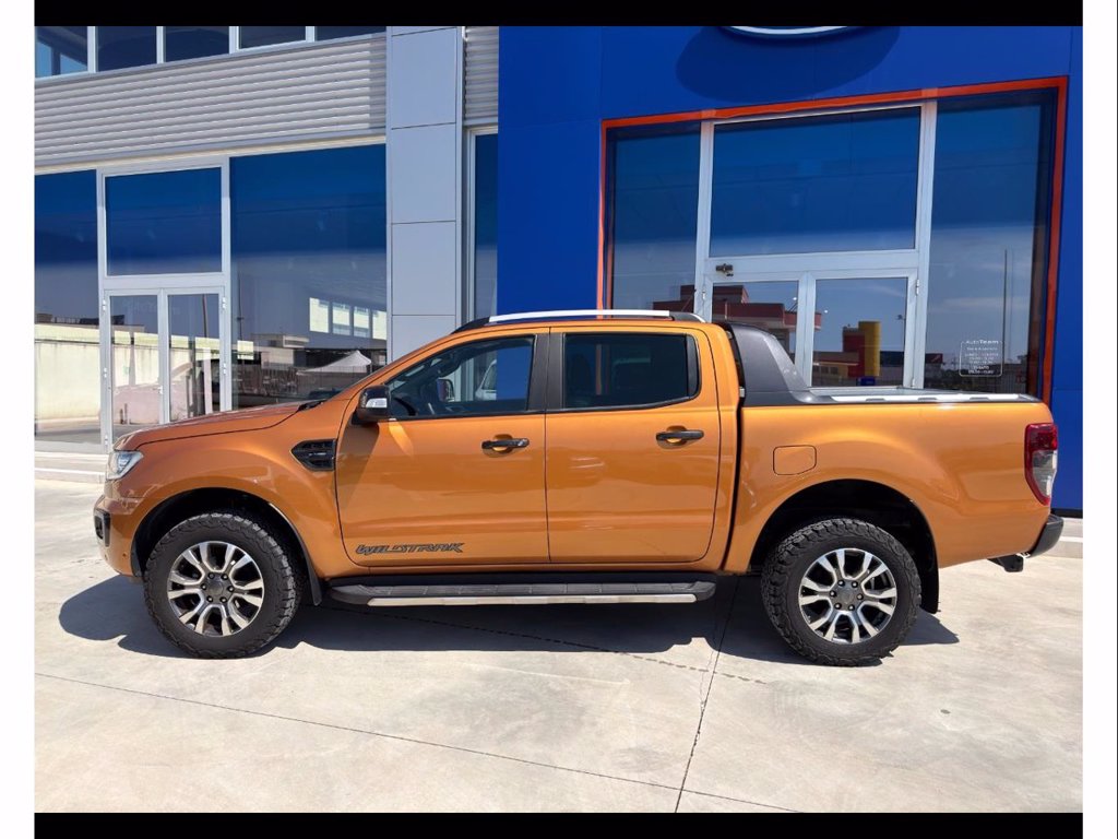 FORD Ranger 2.0 tdci double cab wildtrak 213cv auto