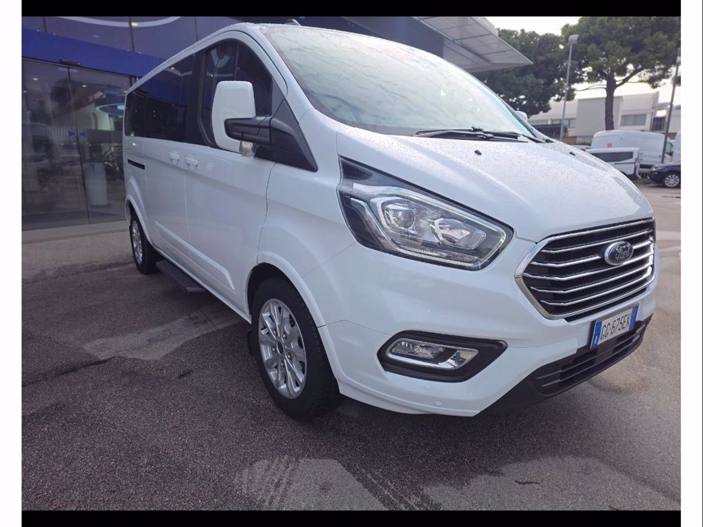 FORD Tourneo custom 320 2.0 tdci 130cv titanium l2h1 e6.2