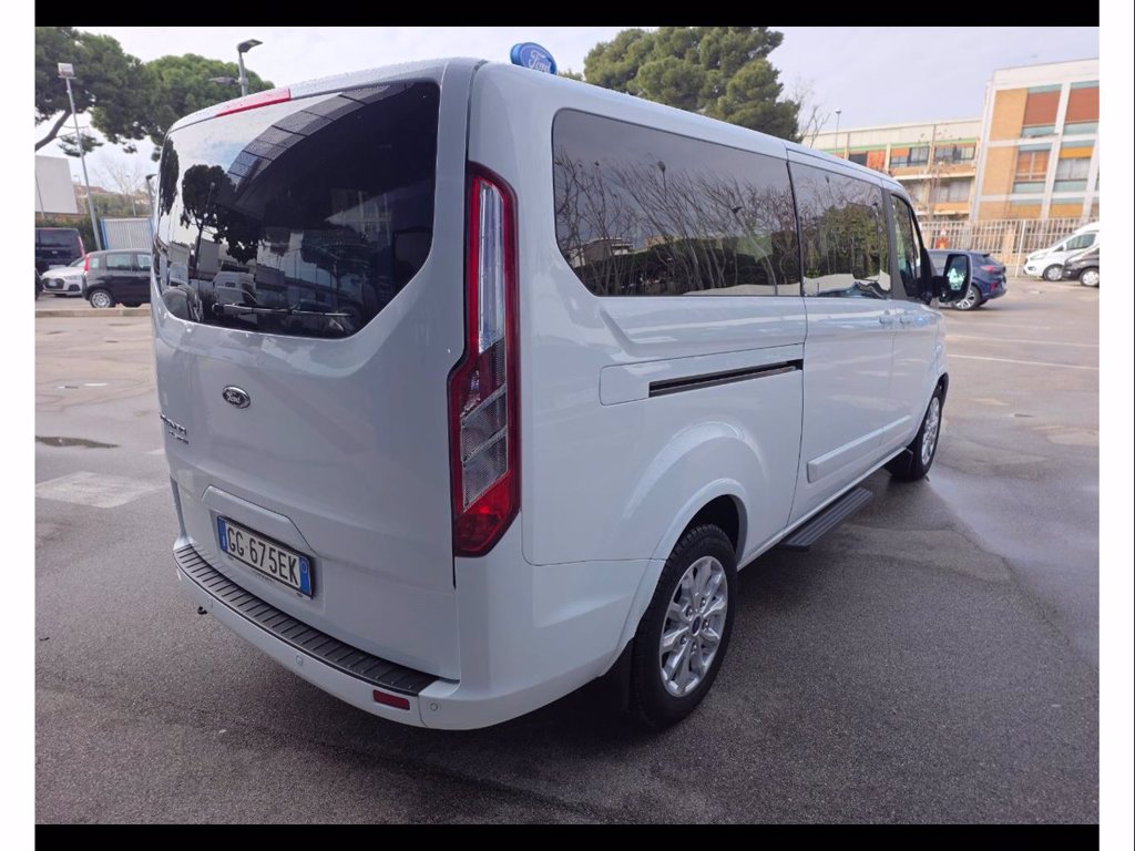 FORD Tourneo custom 320 2.0 tdci 130cv titanium l2h1 e6.2