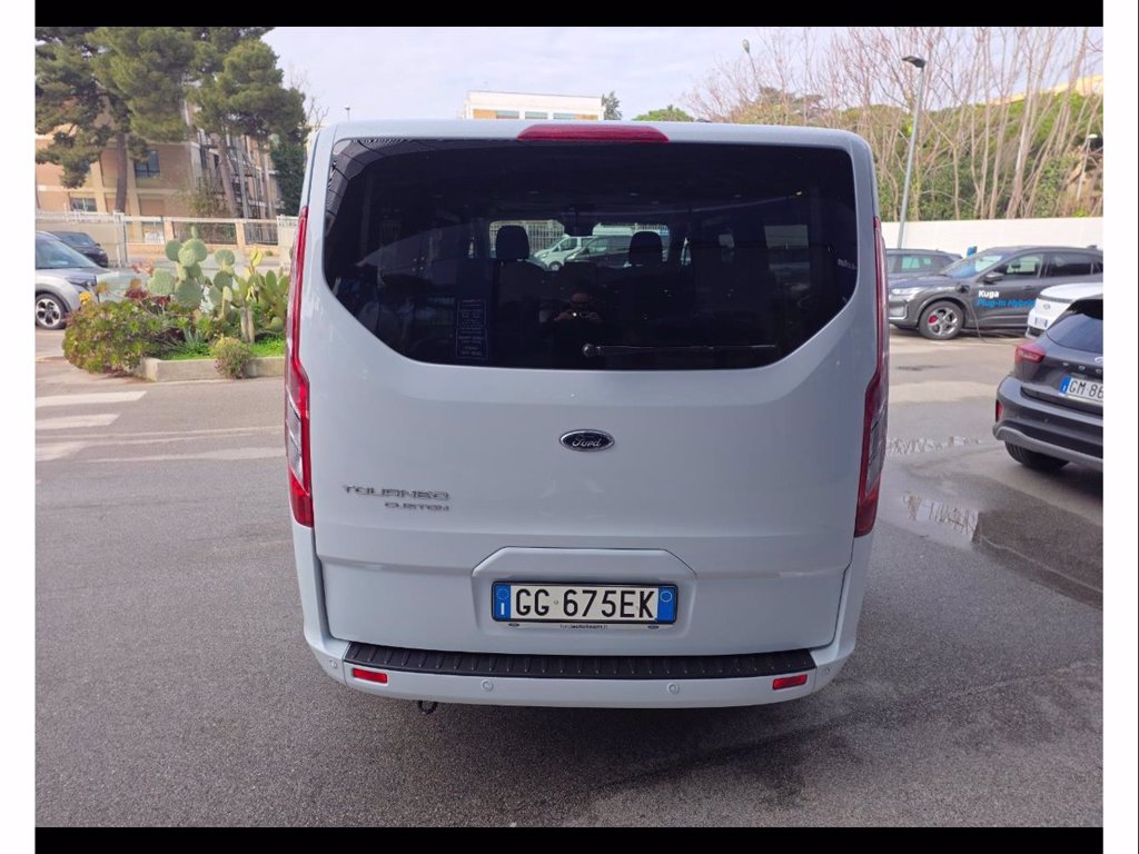 FORD Tourneo custom 320 2.0 tdci 130cv titanium l2h1 e6.2