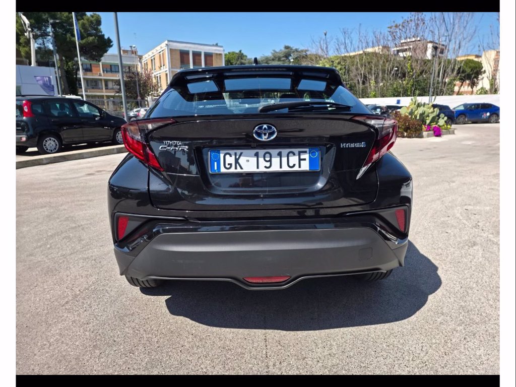 TOYOTA C-hr 1.8h active e-cvt