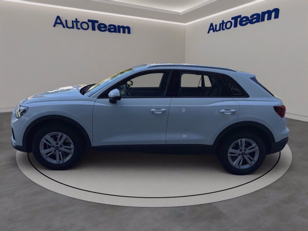 AUDI Q3 35 2.0 tdi business s-tronic