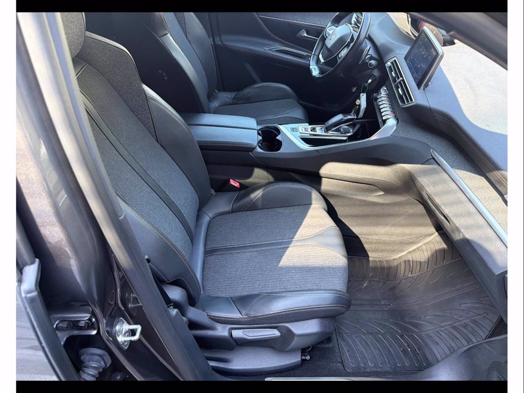 PEUGEOT 3008 1.5 bluehdi gt line s&s 130cv eat8