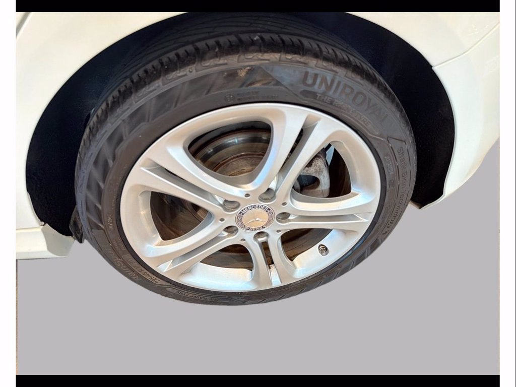 MERCEDES A 180 cdi premium auto