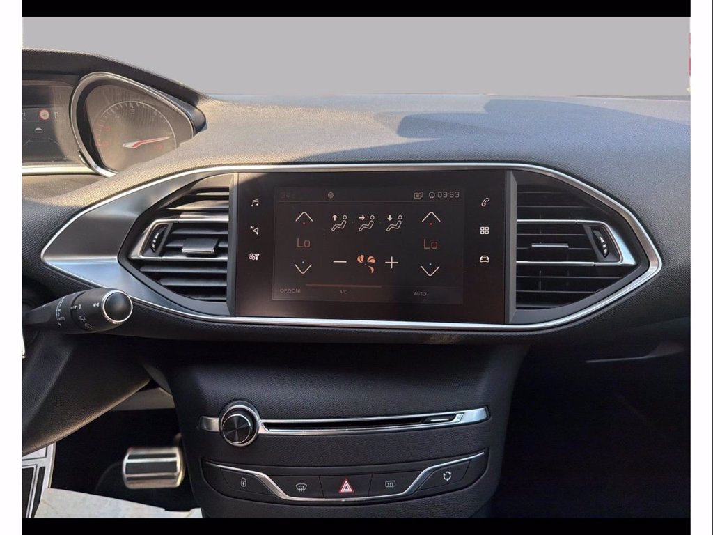 PEUGEOT 308 5p 1.5 bluehdi tech edition s&s 130cv eat8