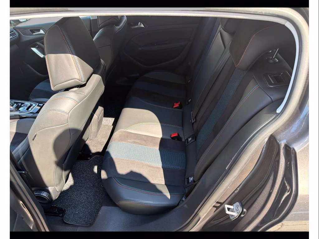 PEUGEOT 308 5p 1.5 bluehdi tech edition s&s 130cv eat8