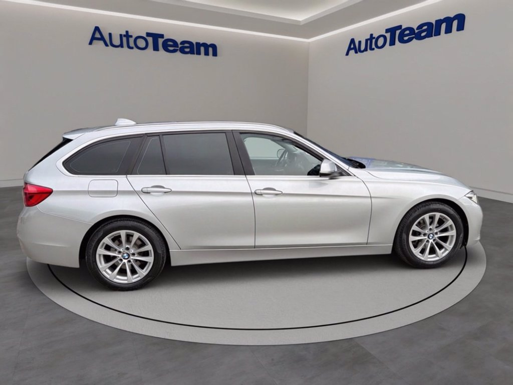 BMW 318d touring business advantage auto