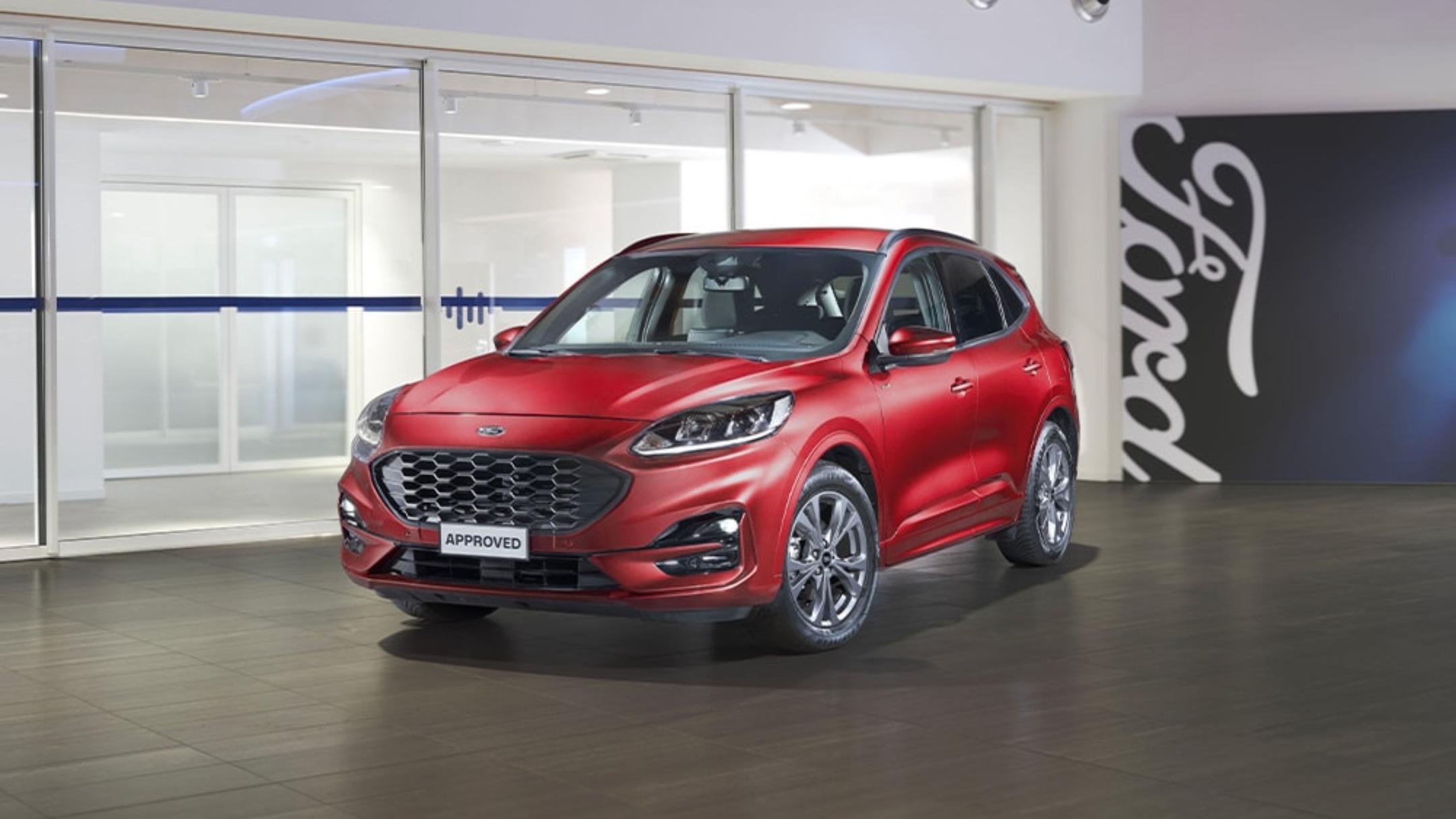 Kuga 2160X1215