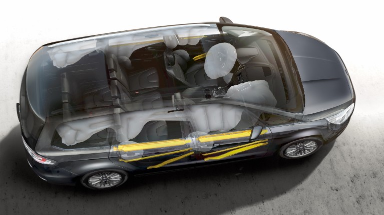 Ford Galaxy 04